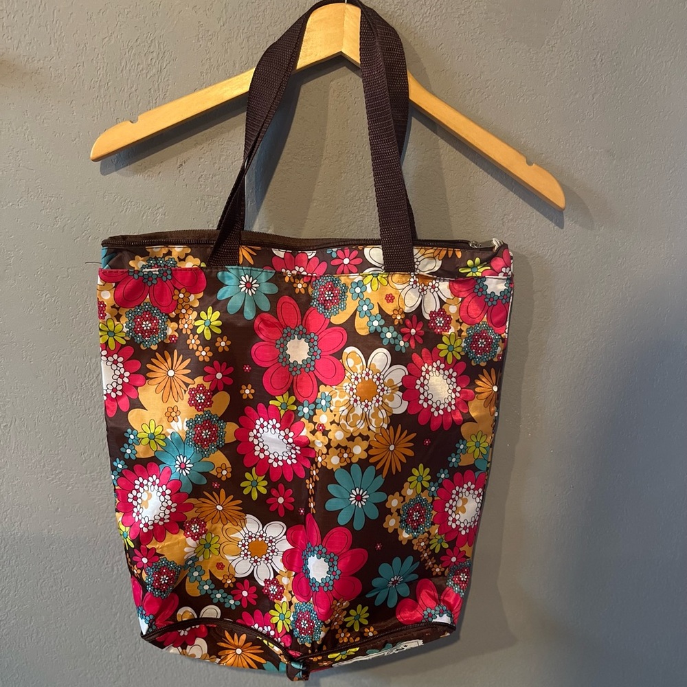 Nurse’s bag - Picture 2 of 4